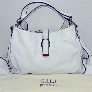 NWOT  GILI White Grain Leather/Gold Hardware Convertable Bag